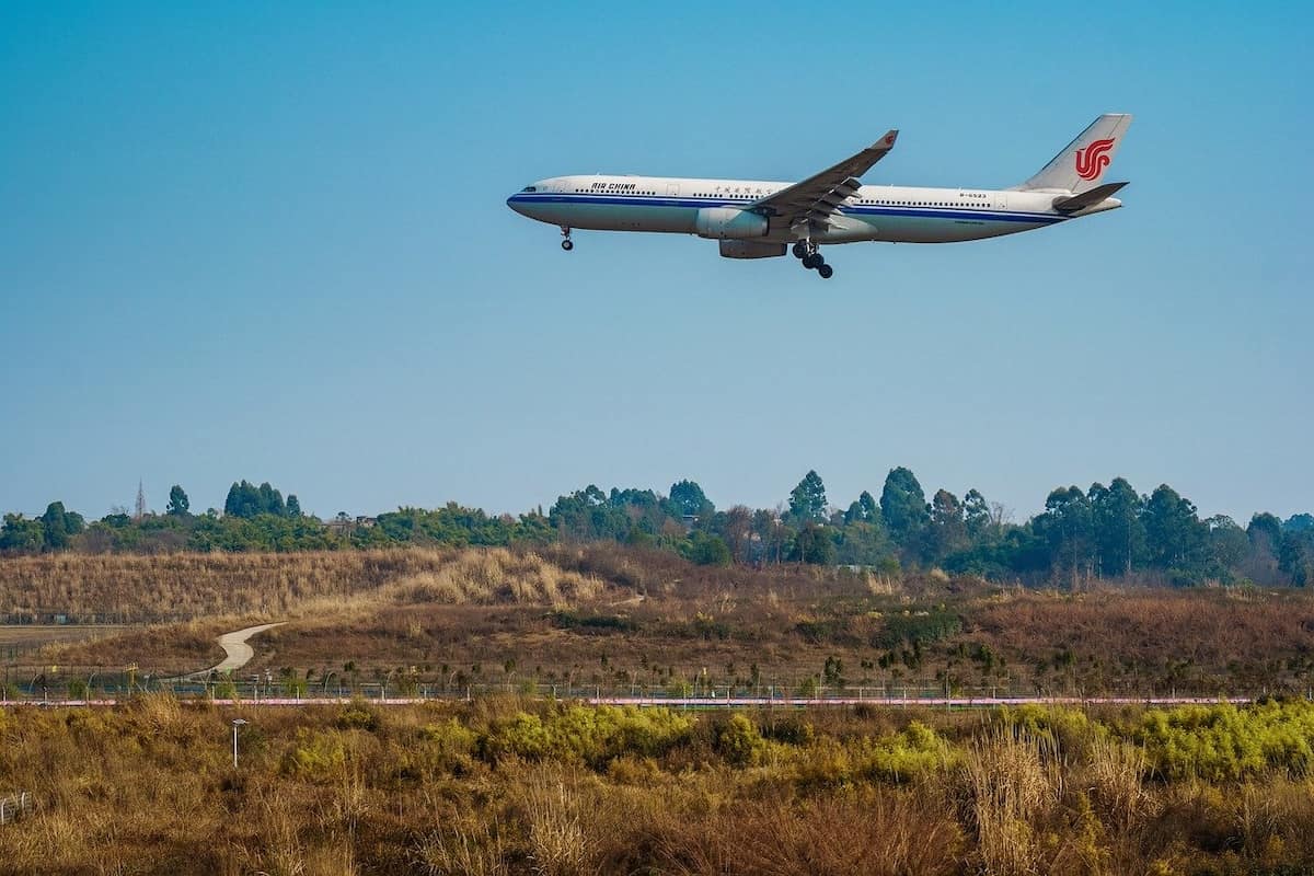世界の旅客数が多い空港ランキングTOP10。日本一の羽田空港は何位にランクインしてる？ なんでもランキング