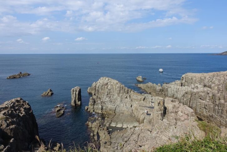 福井県の東尋坊