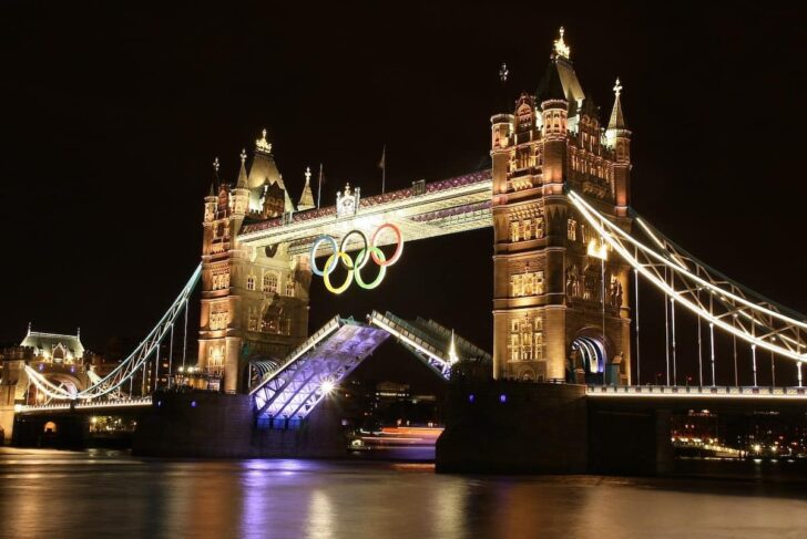 オリンピック中のロンドン橋